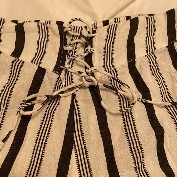 Billabong shorts - Picture 3 of 5